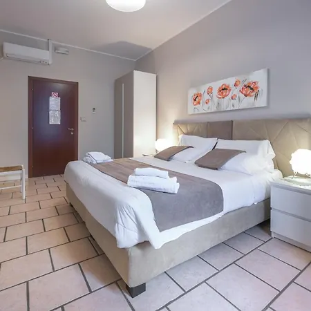 橙之栈贝尔斯酒店 3* 的里雅斯特