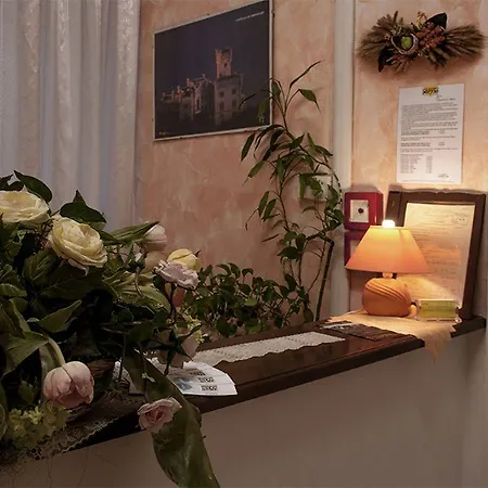 橙之栈贝尔斯酒店 3* 的里雅斯特